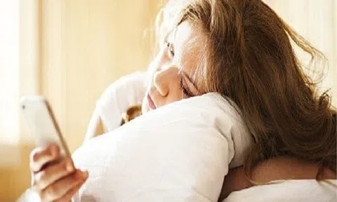 Kiểu ngoại tình nguy hiểm nhất của phụ nữ mà đàn ông không kiểm soát được