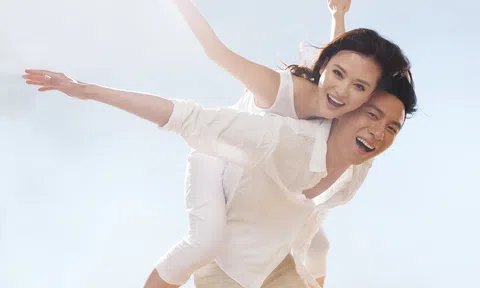 Hãy đối xử tốt với vợ mình, vì cô ấy đã dành trọn tuổi xuân để yêu thương bạn