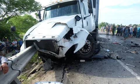 Tai nạn thảm khốc làm 13 người chết ở Quảng Nam: Phó Thủ tướng chỉ đạo khẩn