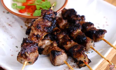 Mách bạn cách làm thịt xiên nướng kiểu Thái ngon quên sầu