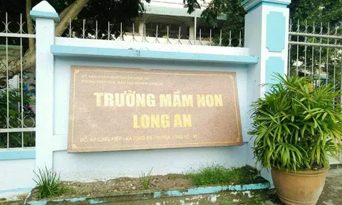 Cắt xén tiền ăn bán trú của trẻ, hiệu trưởng trường mầm non mất chức