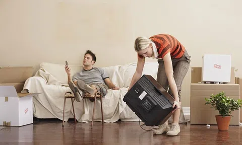 Chúng tôi là “vợ” chứ không phải “giúp việc nhà”