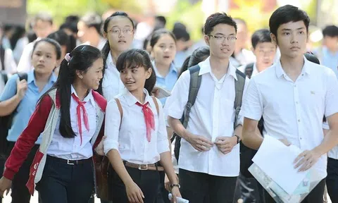 Hà Nội siết chặt lạm thu dưới danh nghĩa ban phụ huynh