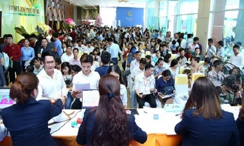 Lượng giao dịch căn hộ trung cấp tăng mạnh trong quý II