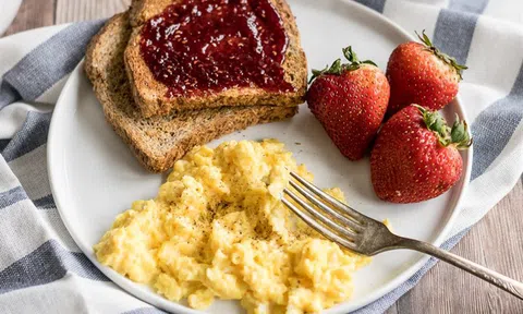 Trứng chiên kiểu mới đảm bảo ngon tuyệt đỉnh cho bữa sáng