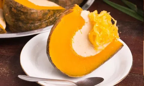 Thử ngay món flan bí đỏ thanh mát mịn mượt tuyệt ngon