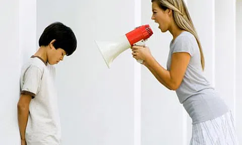 Mày - tao, cách xưng hô với con tưởng vô hại nhưng ẩn chứa hiểm hoạ không ngờ