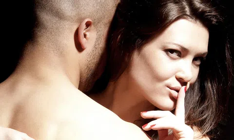 Phụ nữ thông minh là phải biết hư… một cách ngoan