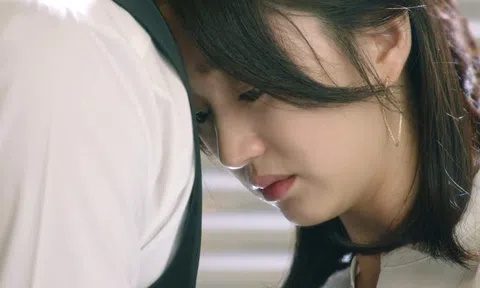 Đàn ông hãy nhớ, phụ nữ chưa khóc trước mặt bạn thì bạn chưa phải là người cô ấy tin