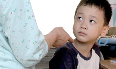 Những hành vi tưởng nhỏ những lại đáng báo động ở trẻ