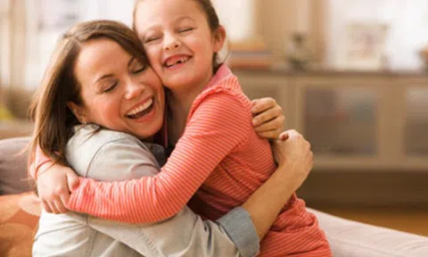 4 câu nói `cửa miệng` của mẹ giúp con thông minh như thần đồng