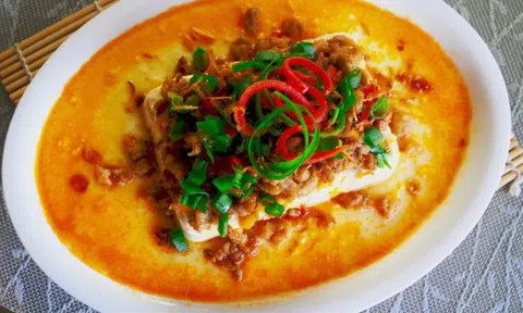 Cuối tuần đãi cả nhà món đậu hũ non sốt trứng muối tuyệt ngon