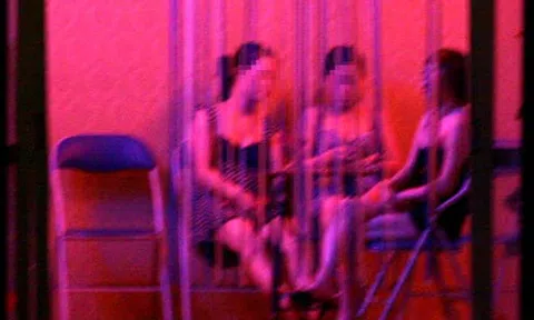 Kết nối cho khách mua dâm “giải đen”, thiếu phụ nhận cái kết đắng