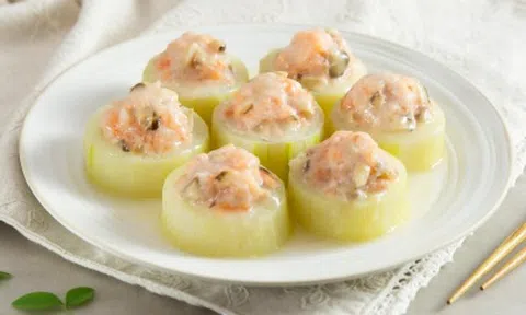 Bí đao nhồi tôm thịt mà làm theo cách này không phải ai cũng biết