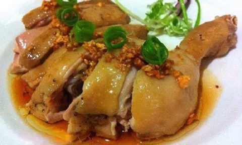 Cách luộc gà thịt vừa mềm vừa thơm đơn giản ai cũng làm được