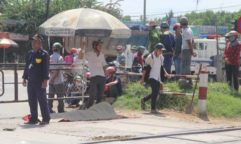 Va chạm mạnh với xe container, một phụ nữ tử vong tại chỗ