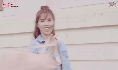 Ngọc Trinh gợi ý 5 set đồ `Back to school` cưng hết nấc