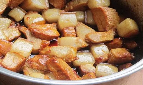 Thịt kho trứng - món ăn đơn giản mà thơm ngon hấp dẫn