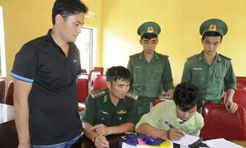 Bắt giữ đối tượng người Lào vận chuyển 3.000 viên ma túy tổng hợp về Việt Nam