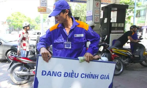 Giá xăng dầu thế giới đang giảm, tuy nhiên trong nước có thể sẽ tăng