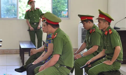 Vợ giết chồng phi tang xác: \'Làm theo quán tính, không kịp suy nghĩ gì\'