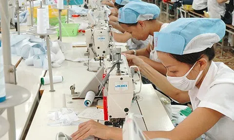 Nghỉ lễ 2/9: Đi làm sẽ được hưởng lương thế nào?