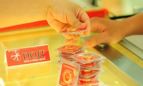 Giá vàng hôm nay 26/8: Bất ngờ tăng cao nhất 3 tuần