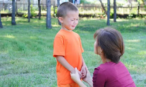 Hinh phạt hay đòn roi không phải là cách ứng xử mà bố mẹ nên chọn