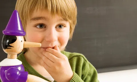 Những câu nói của cha mẹ sẽ giúp con hạn chế nói dối