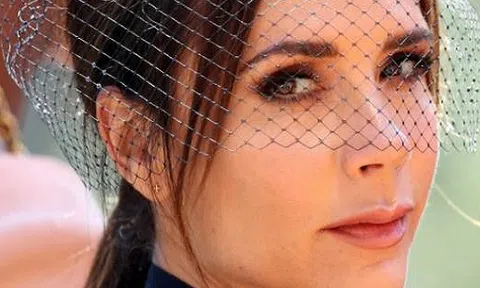 7 bí quyết làm đẹp có `1-0-2` của dàn sao Hollywood