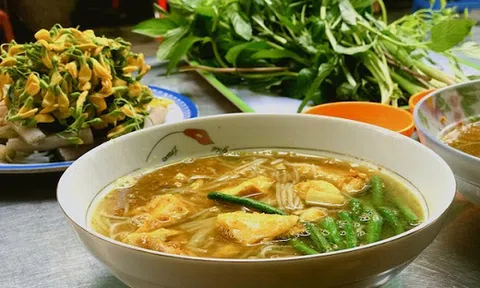 Bún cá Num-bo-chóc món ăn mê hoặc thực khách sành ăn ở Sài Gòn