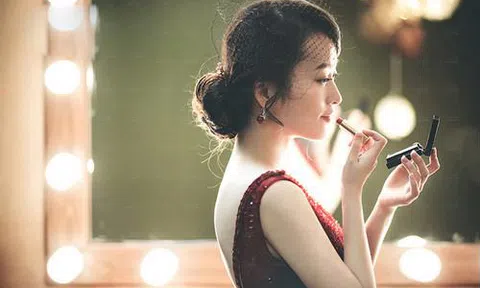 Chỉ có đàn bà ngu dại mới \'dâng hiến\' cho đàn ông những thứ này