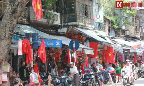 Không khí Thủ đô Hà Nội trước thềm kỷ niệm 73 năm Quốc khánh 2/9