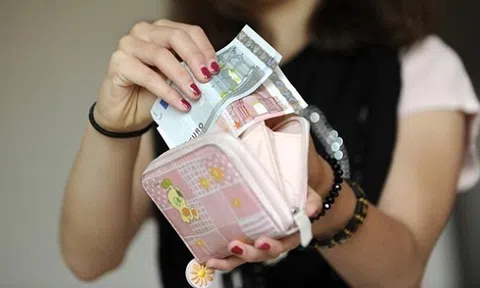 4 lý do giải thích tại sao phụ nữ cần có quỹ đen phòng thân