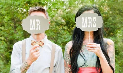 Đàn ông nên dành 1 phút để đọc, phụ nữ nên dành cả đời để suy ngẫm