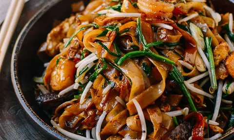 Cuối tuần đãi cả nhà món phở xào tuyệt ngon