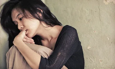 Tê dại khi nghe tin chồng mua dâm giá cao, trong khi chi tiêu tiết kiệm với vợ con