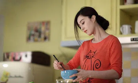 Đàn bà khôn ngoan chính là khi nhận ra rằng, càng hy sinh thì càng thiệt thòi