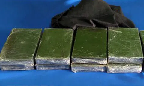 Hà Nội: Triệt phá đường dây cung cấp ma túy cho các quán karaoke