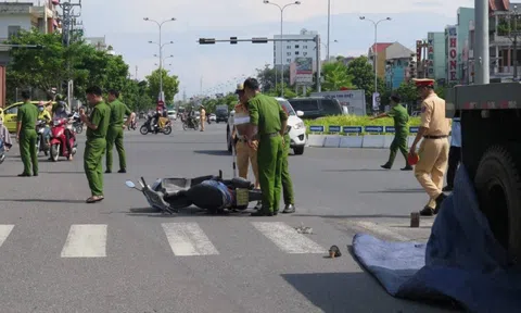 Bị cuốn vào gầm xe đầu kéo, người phụ nữ tử vong thương tâm