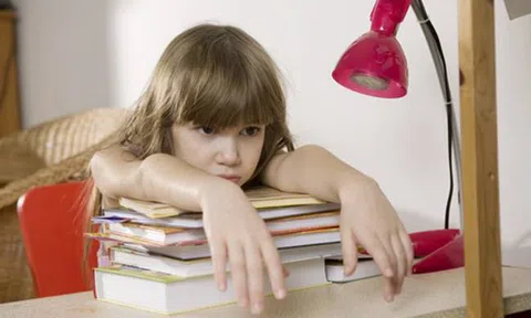 Làm sao để con cái không lười biếng \'chờ sung rụng\'?