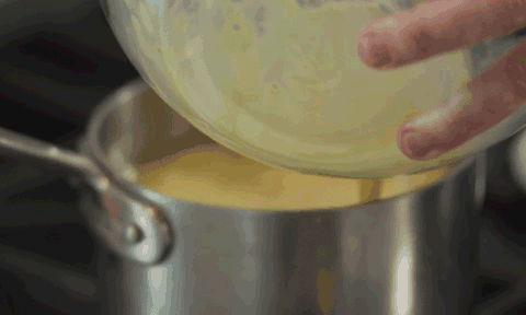 Món `trứng khuấy` dễ làm mà vẫn sang ngon thượng hạng theo công thức đạt Michelin