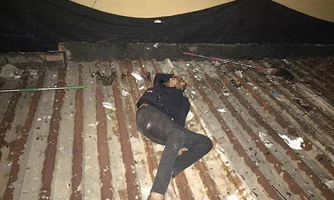 Nam tài xế vi phạm giao thông, ép xe công vụ rồi bất ngờ nhảy lầu