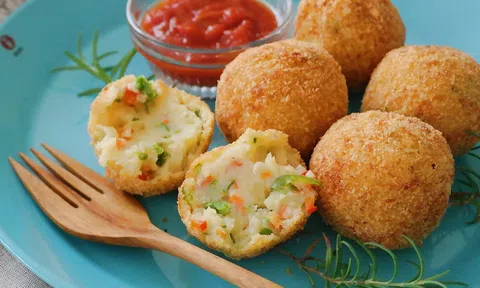 Cuối tuần trổ tài làm bánh khoai tây ngon hết ý