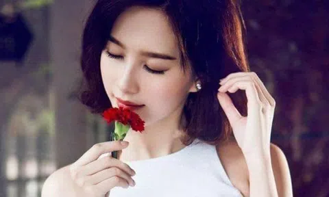 Là phụ nữ đừng bao giờ im lặng vào những thời khắc này