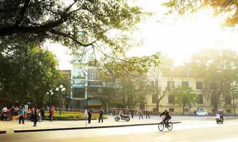 Dự báo thời tiết ngày 26/09: Gió mùa đông bắc sắp tràn về, Hà Nội có mưa rào