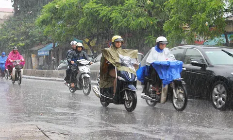 Dự báo thời tiết 28/9: Hà Nội tiếp tục mưa dông đón không khí lạnh, đề phòng ngập lụt