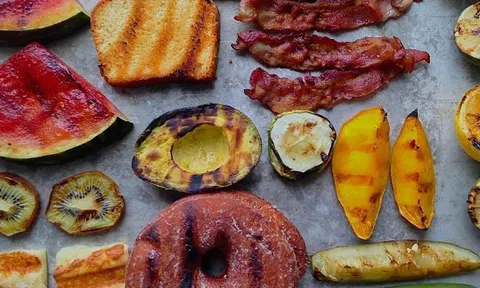 Những món trái cây nướng mang đến hương vị thơm ngon, khác lạ nhất định phải thử