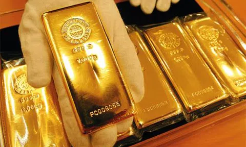 Giá vàng hôm nay 10/10: Giá vàng thế giới lại giảm sâu