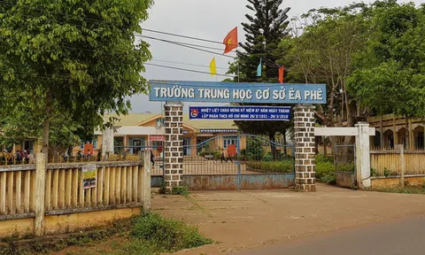 Nhận hơn 200 triệu đồng chạy việc, nguyên hiệu trưởng bị khởi tố